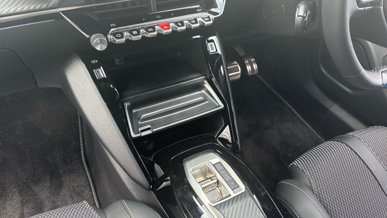 Peugeot 2008 1.2 Hybrid 136 GT 5dr e-DSC6 Petrol Estate